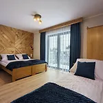 Pensión Janowa 3*