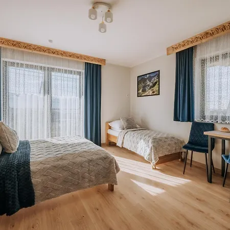 Janowa Πανσιόν 3*