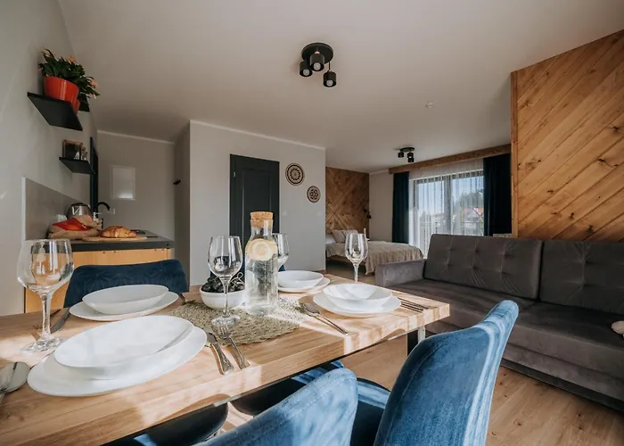 Janowa בית הארחה 3*