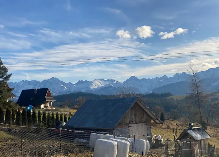 בית הארחה Janowa