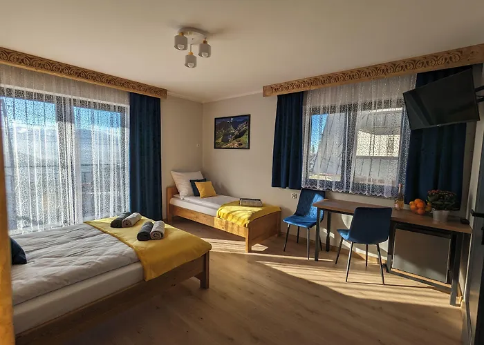 בית הארחה Janowa